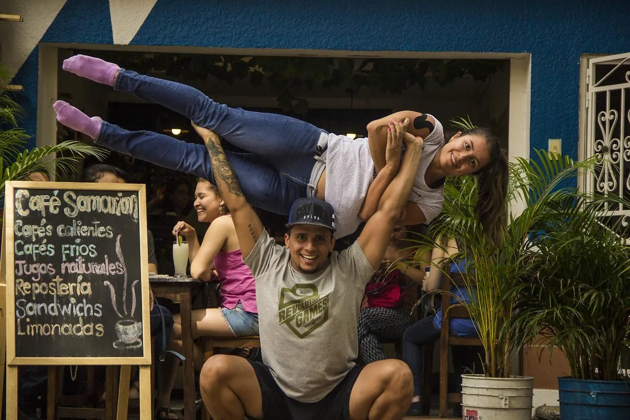 Samarian Coffe Work Hostel 0*, Medellin Colombia
